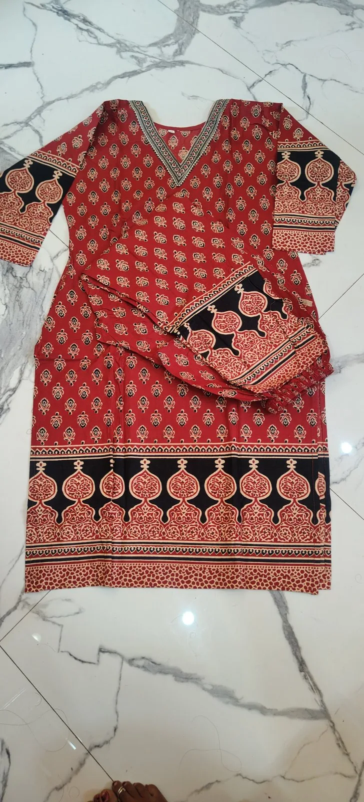 Maroon Printed Kurti Pant Set for Women | 3/4 Sleeve Ethnic Wear — photo 3